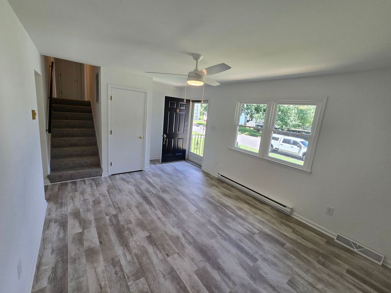 206 Bull Run Dr - Photo 4 of 10