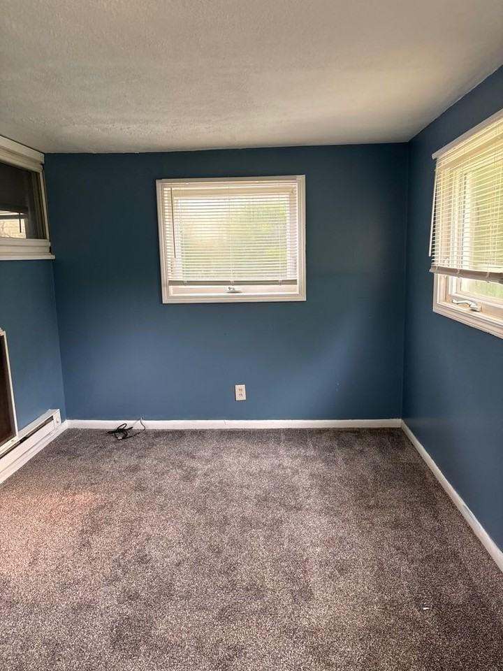 4684 Green Rd - Photo 7 of 25
