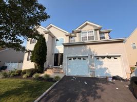 featured image of 87 Timberhill Dr