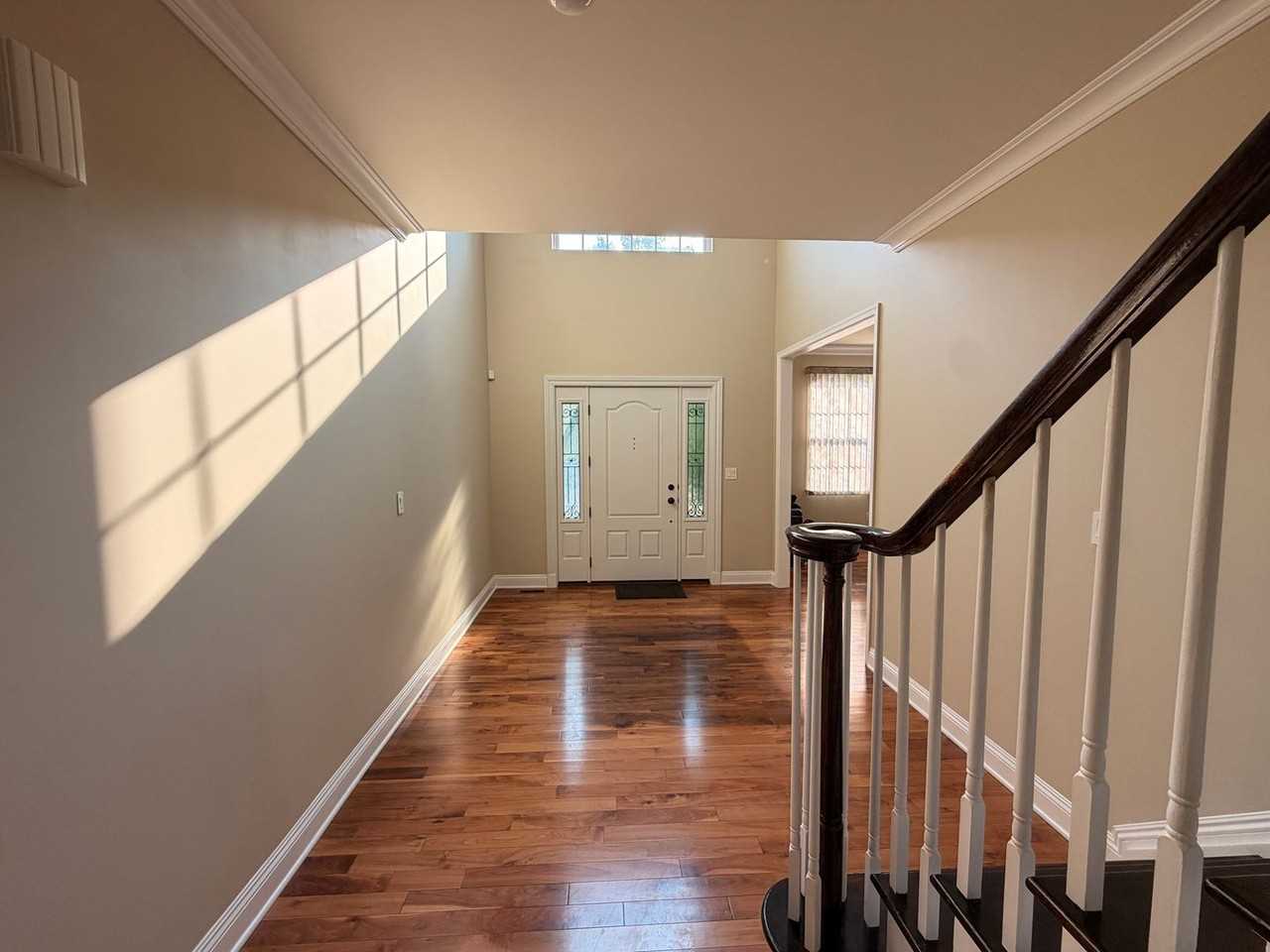 87 Timberhill Dr - Photo 4 of 48