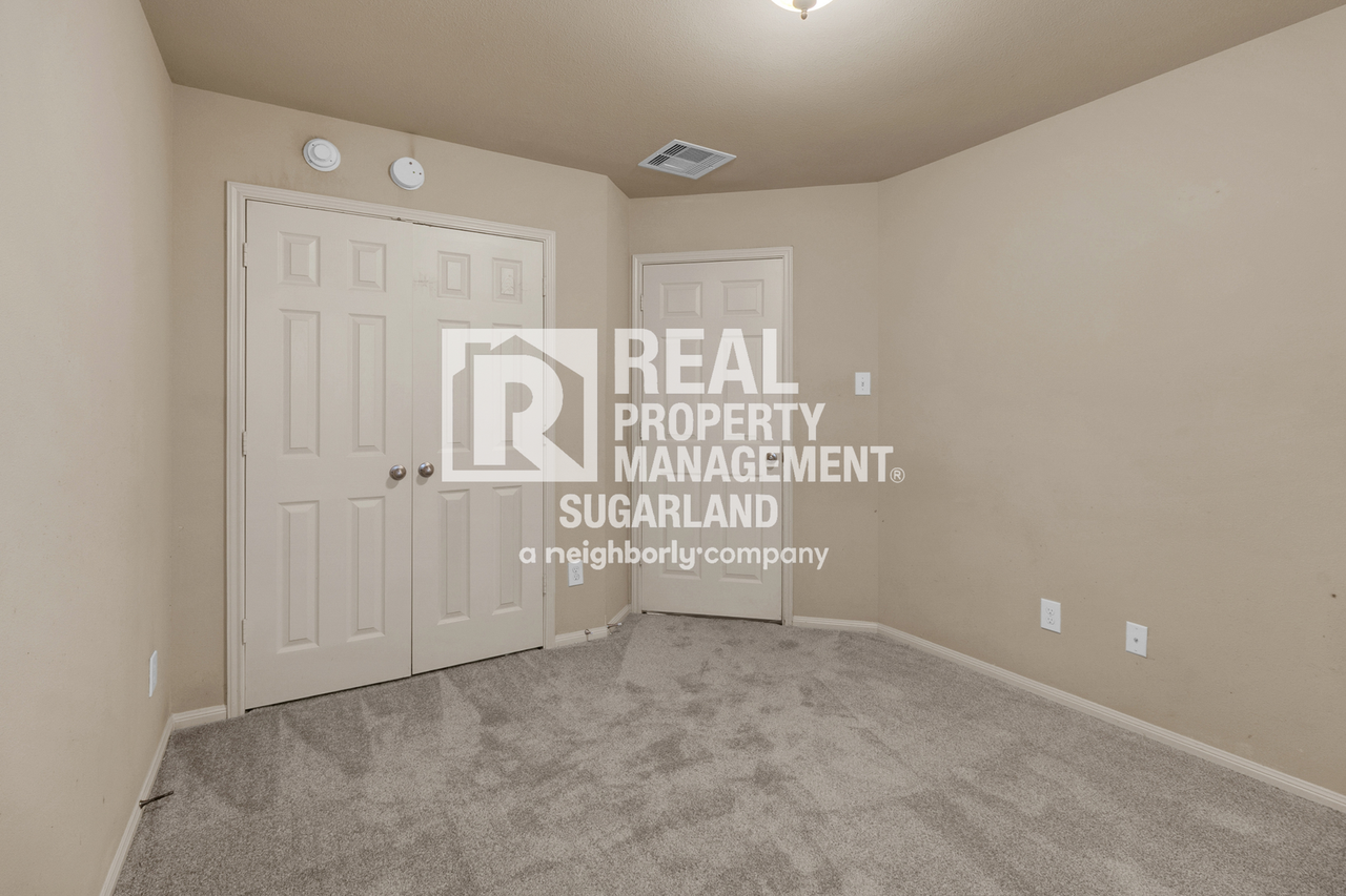 5730 Slate Valley Ct - Photo 6 of 31