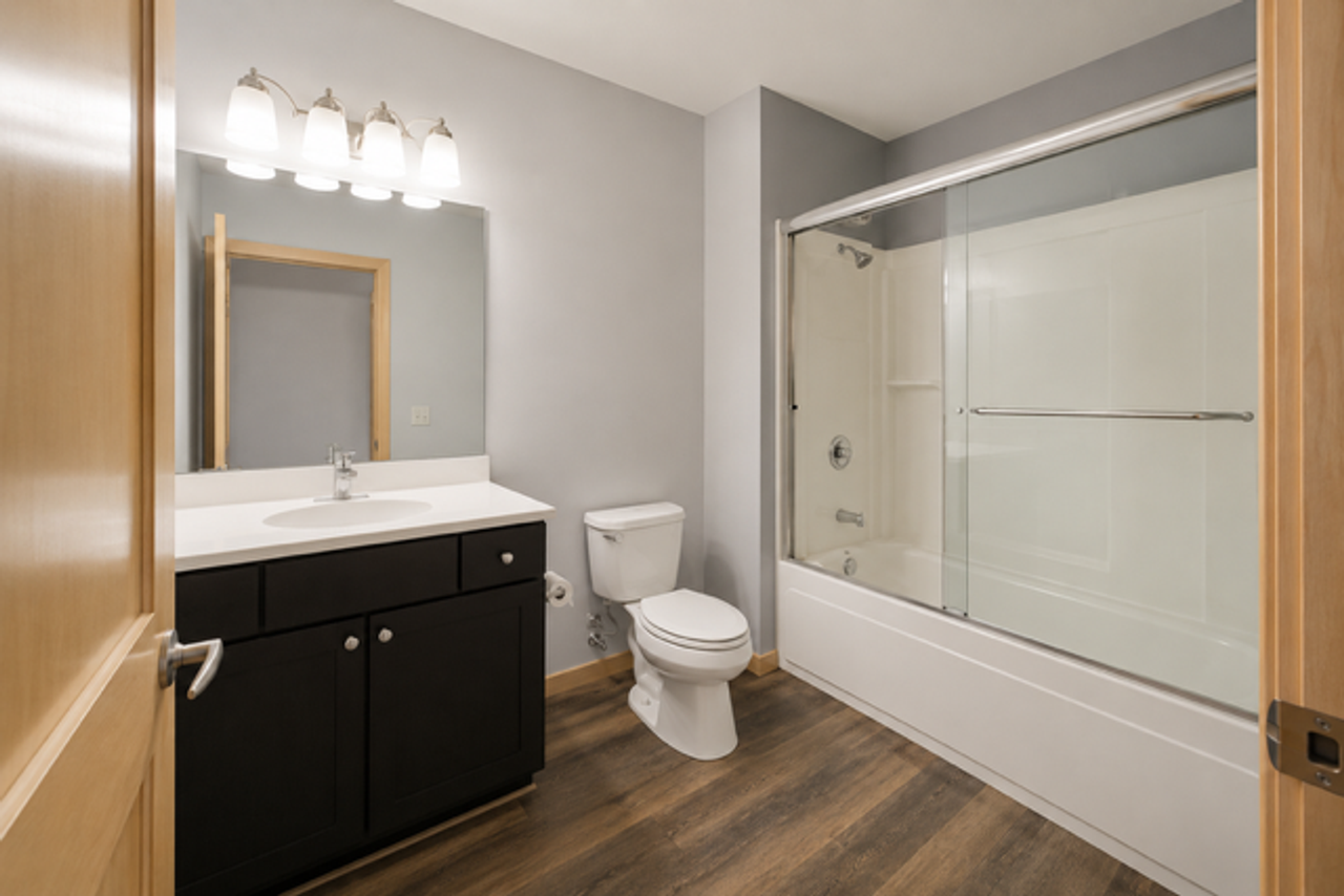 284 Spring St - Photo 5 of 6
