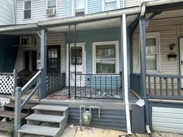 featured image of 1024 Birch St
