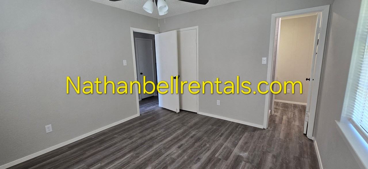 330 Cornell Dr - Photo 4 of 7