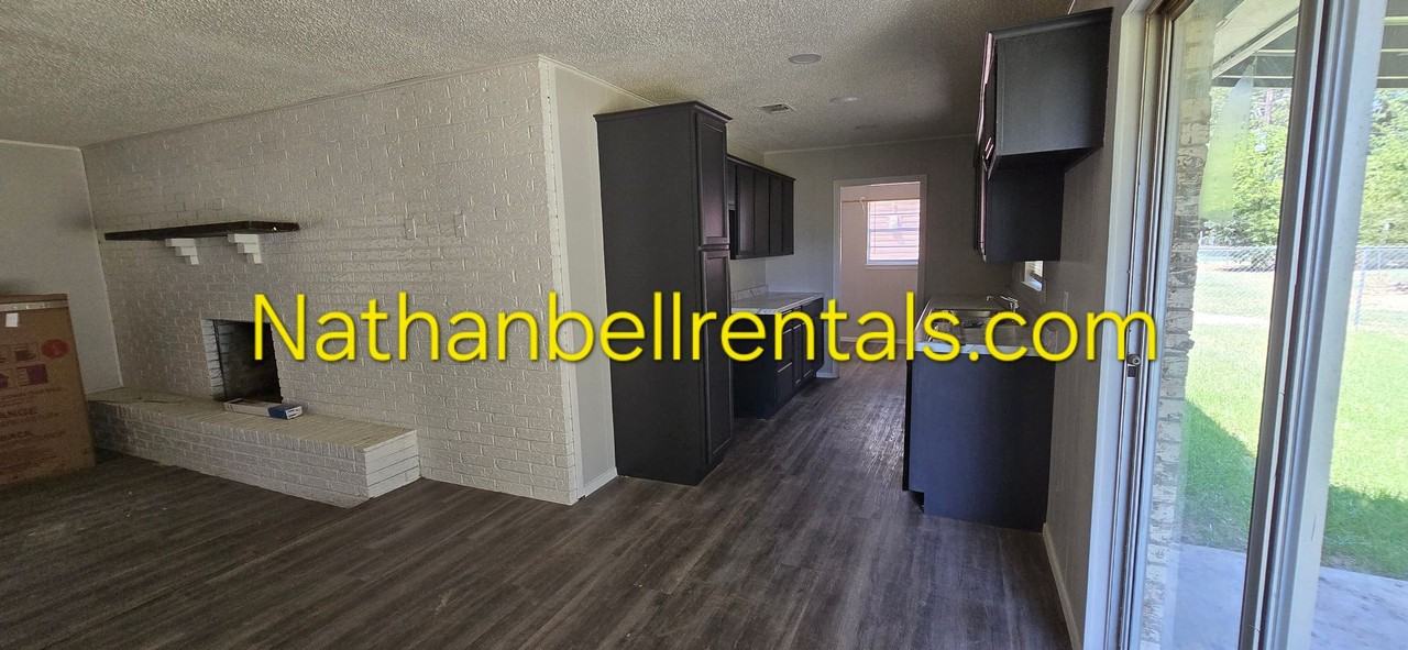 330 Cornell Dr - Photo 6 of 7