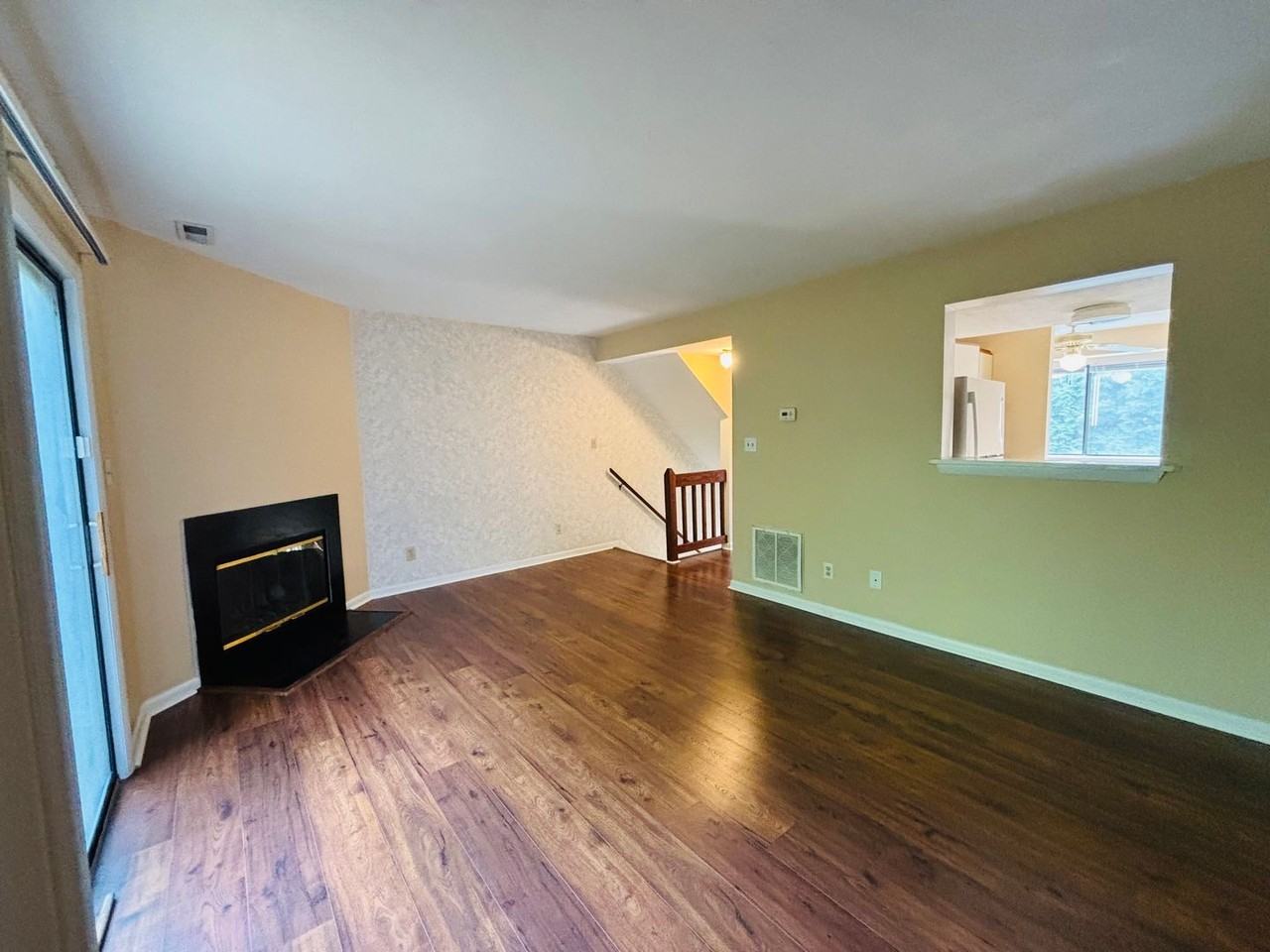 233 Fairfax Rd - Photo 6 of 18