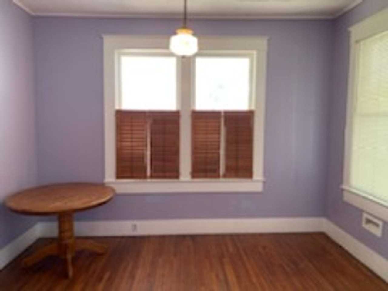 2319 Elliott St - Photo 5 of 14