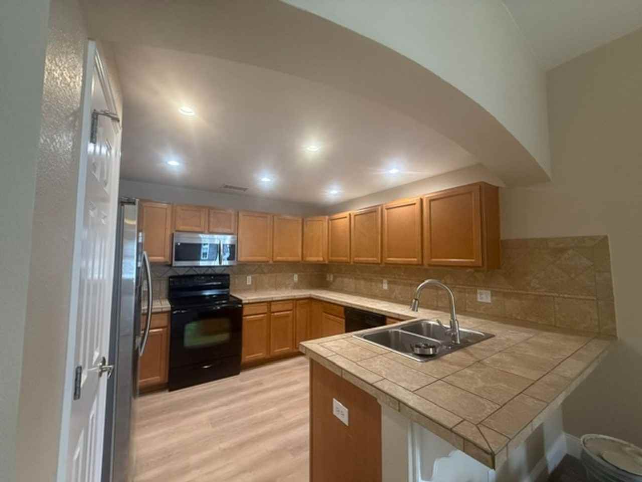 16687 Las Ramblas Ln - Photo 3 of 16