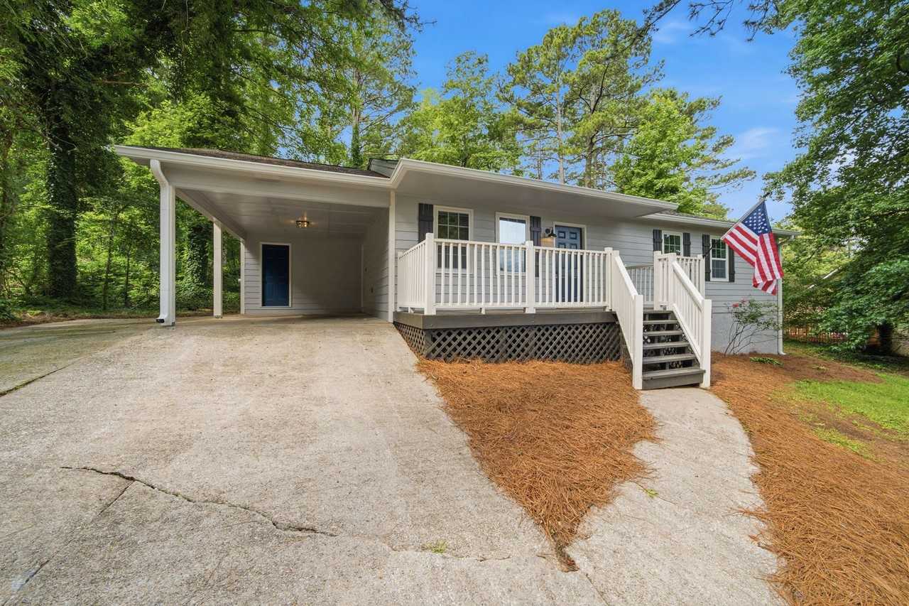 2925 Wilkes Plantation Way - Photo 2 of 28