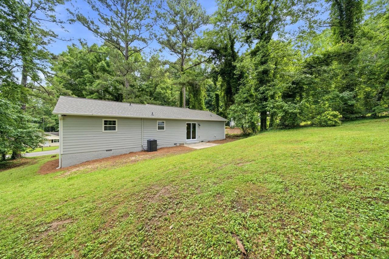 2925 Wilkes Plantation Way - Photo 5 of 28