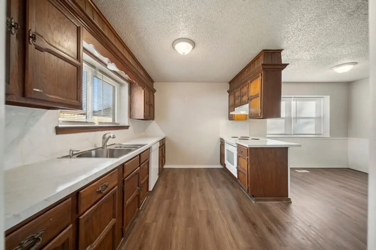 2823 S 138th East Ave - Photo 5 of 17