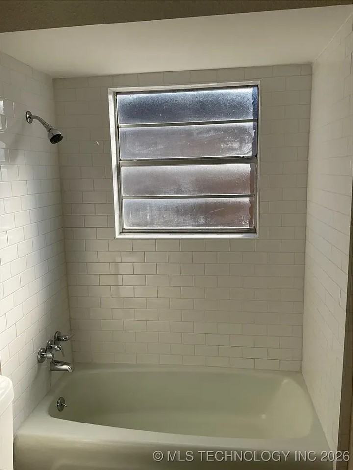 2725 S 132nd East Ave - Photo 5 of 15
