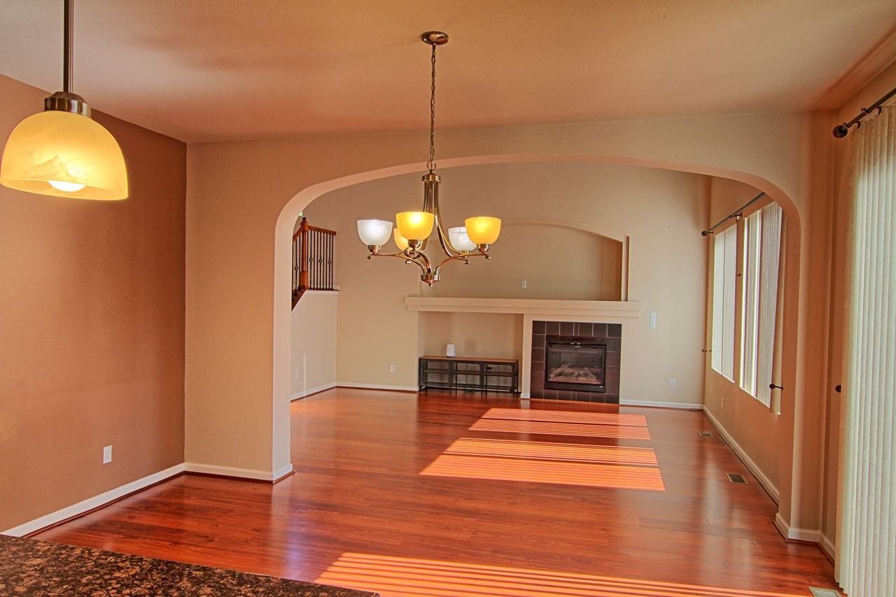 7804 S Jasper Way - Photo 3 of 32