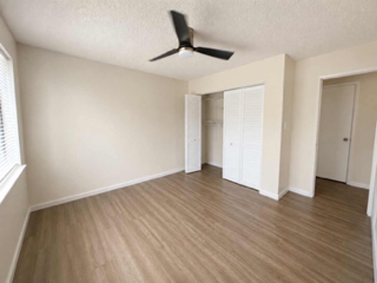 2117 Palisade Ave #4 - Photo 7 of 8