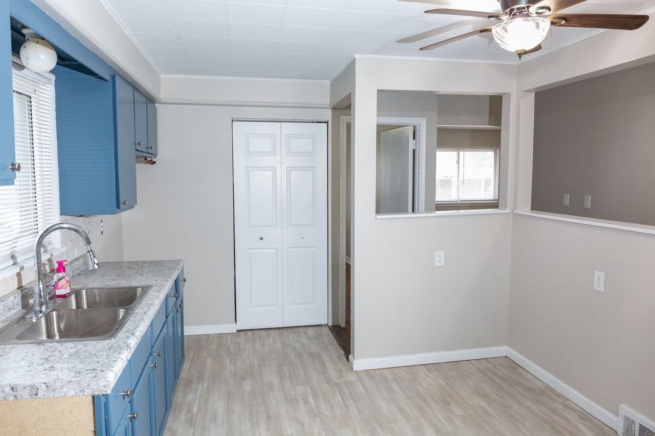 11280 Dodge Ave - Photo 4 of 18