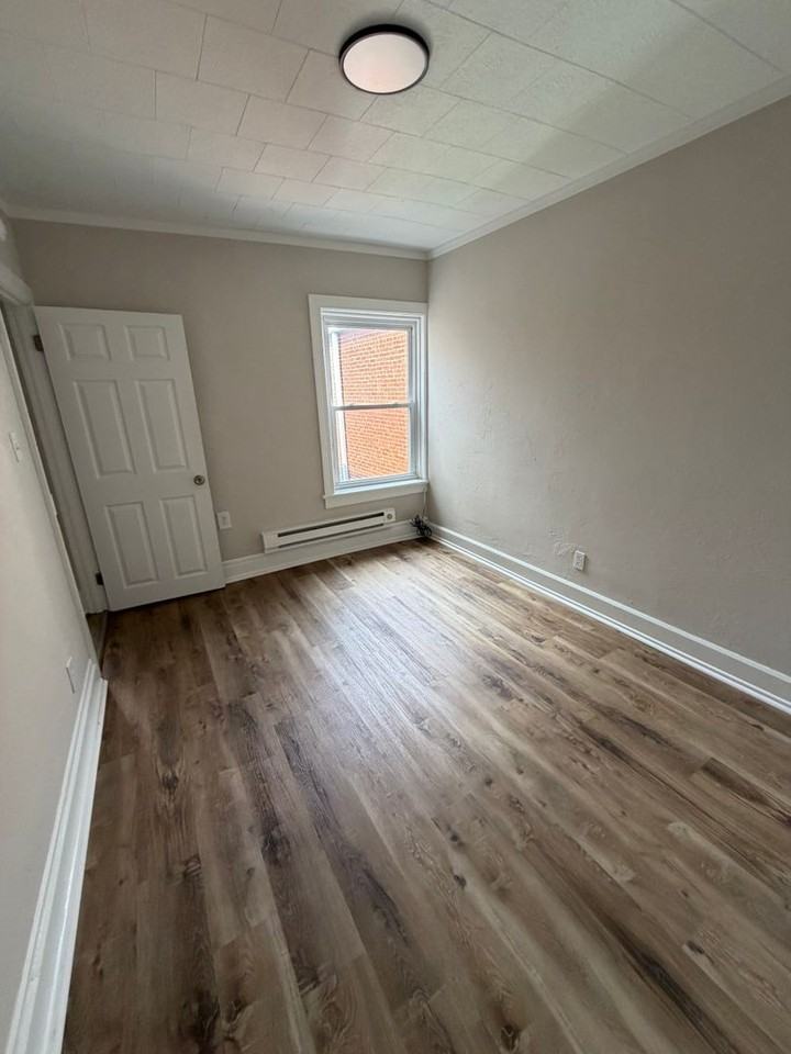 49 W Gay St - Photo 5 of 9