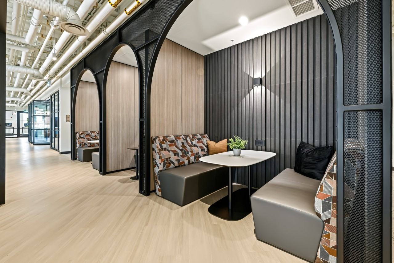 Edgeway Apartments - Photo 3 of 36