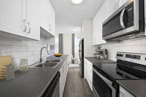 featured image of 129 Wellington St