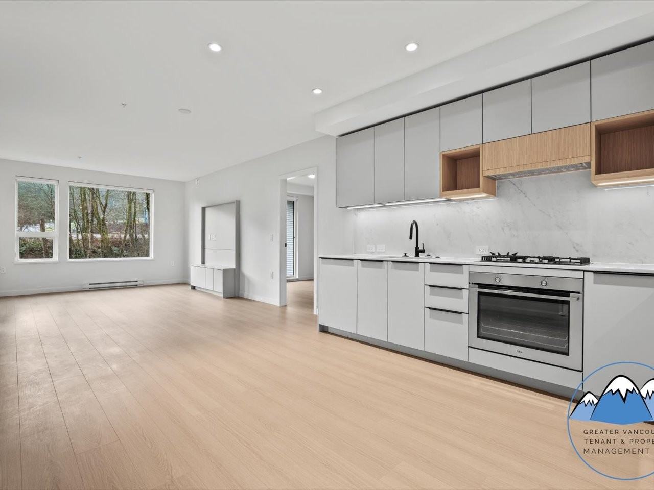 125 Albert St - Photo 2 of 50
