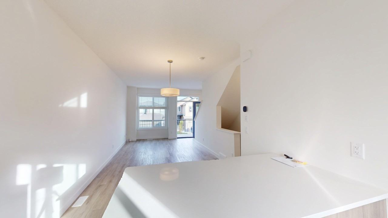 338 Seton Villas Se - Photo 4 of 17