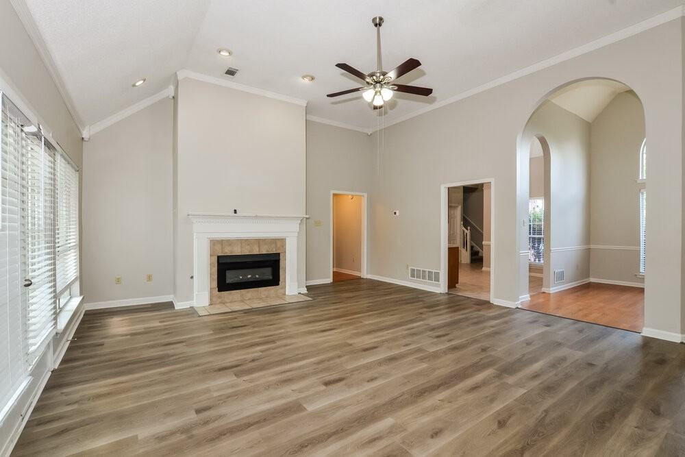 6741 Crystal Dr - Photo 6 of 17
