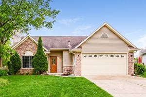 featured image of 8867 Sundrop Rd