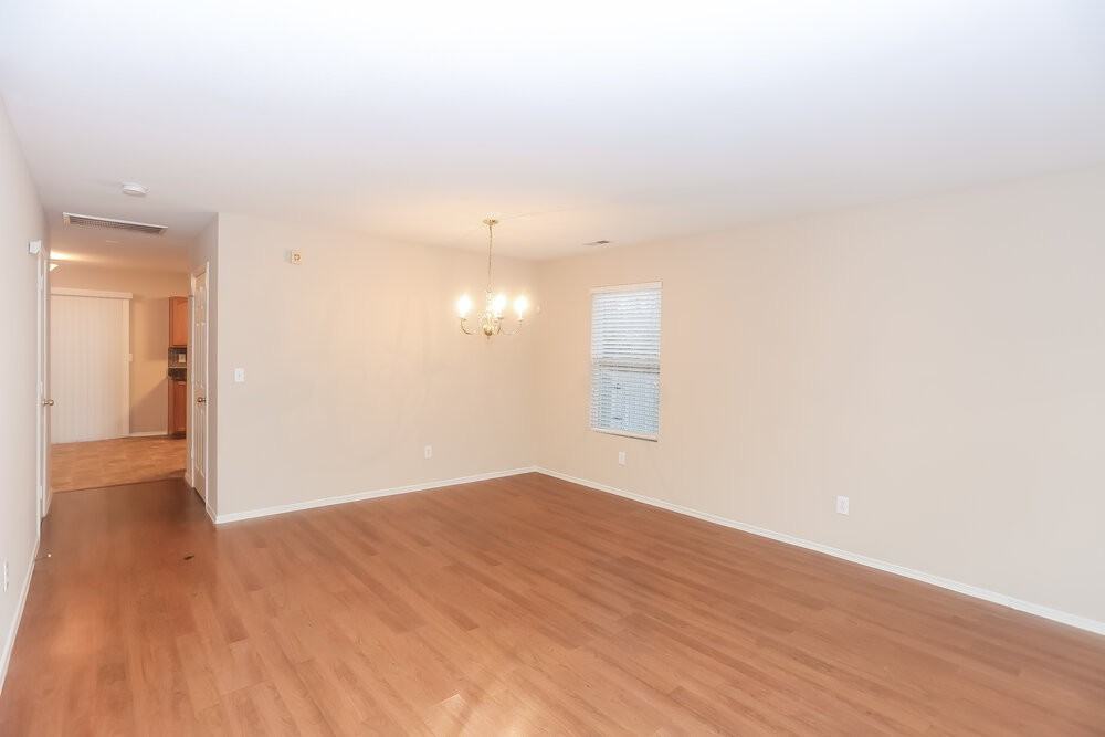 9403 Swallow Tail Ln - Photo 5 of 15
