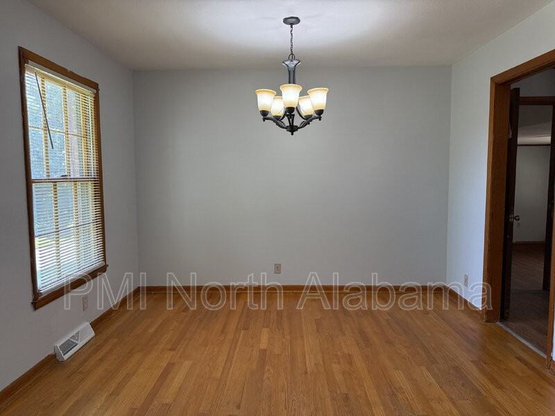 2801 Brett Rd Nw - Photo 5 of 19