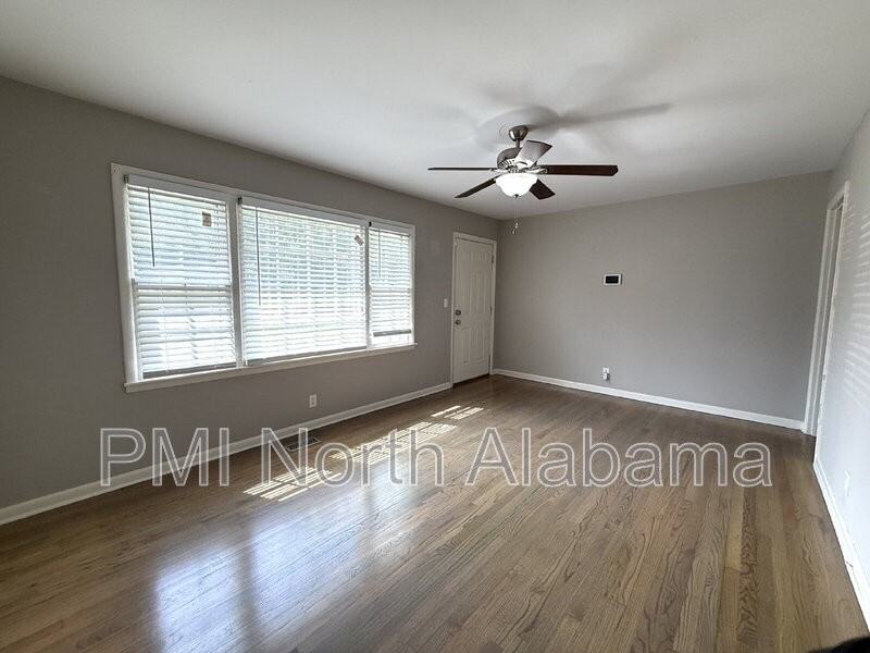 2115 Euclid Rd Nw - Photo 4 of 17