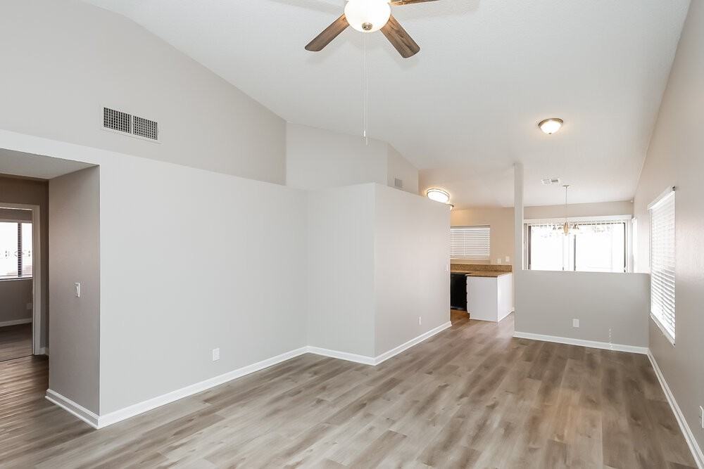 1338 Operetta Way - Photo 4 of 16