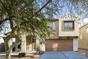 featured image of 1870 W Desert Hills Dr