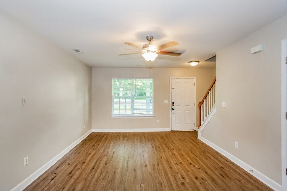 995 Ramsgate Dr Sw - Photo 6 of 17