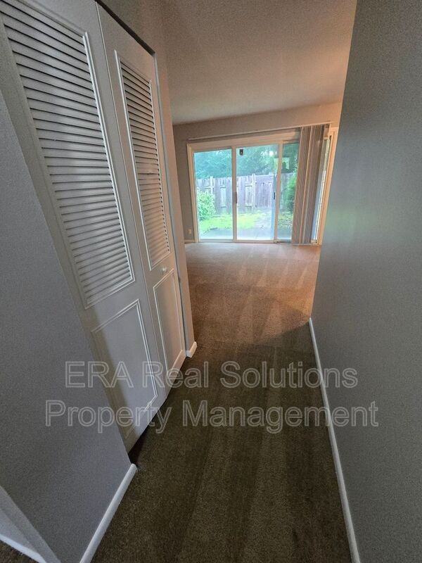 1184 Woodbrook Ln - Photo 5 of 20