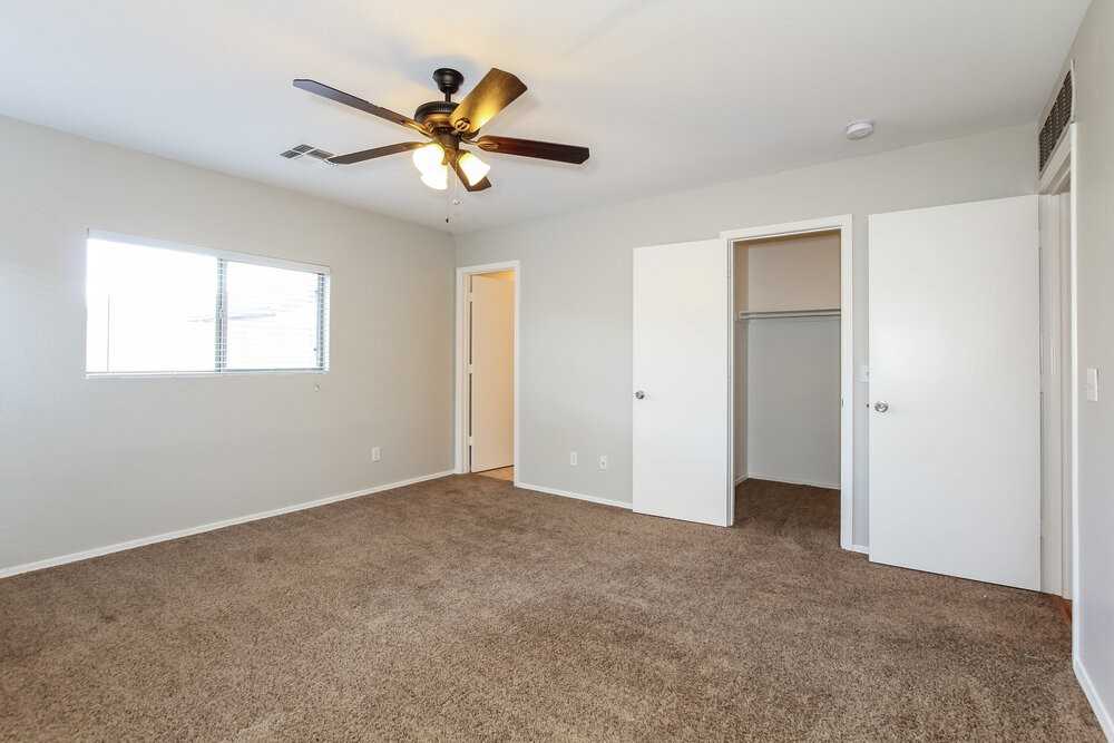 3008 W White Feather Ln - Photo 6 of 14