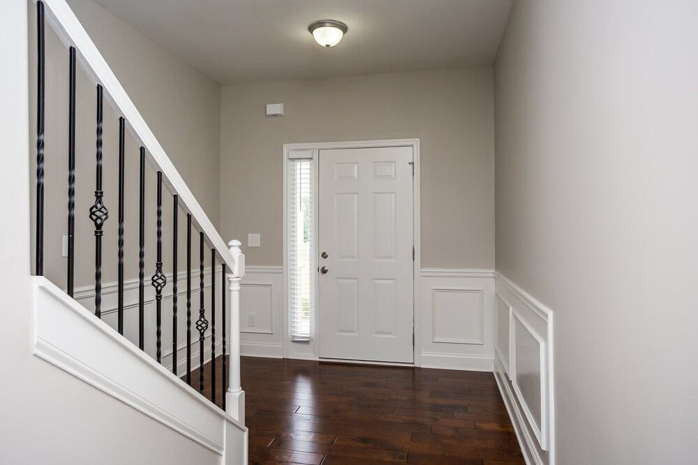 4312 Rolfe Ct - Photo 3 of 15