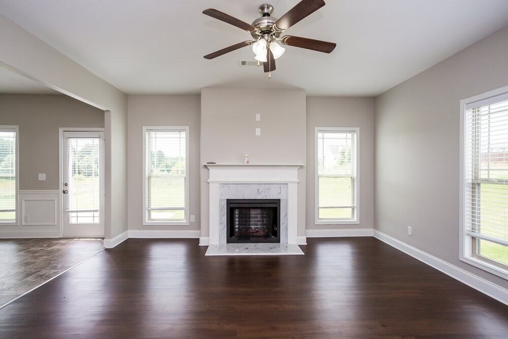 4312 Rolfe Ct - Photo 4 of 15