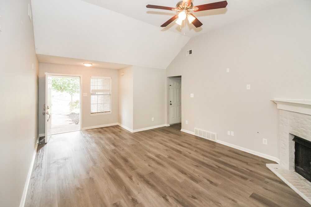 6803 Kerri Valley Ln - Photo 5 of 16