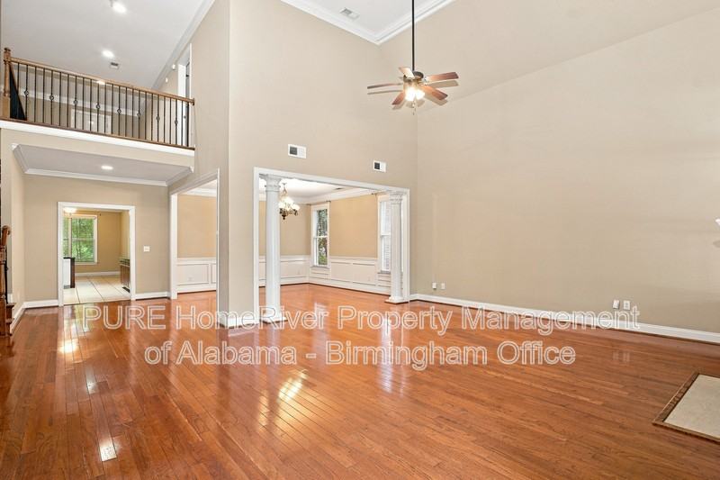 2101 Arbor Hill Pkwy - Photo 2 of 20