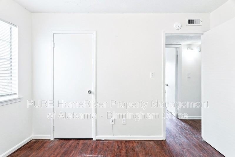 8017 1st Ave S #C - Photo 3 of 19