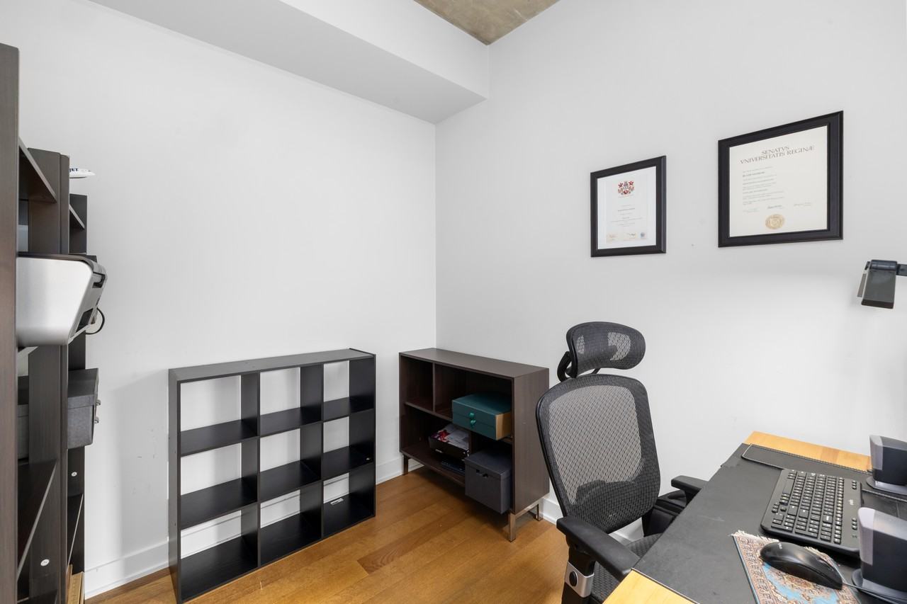 349 McLeod Street #818 - Photo 5 of 19