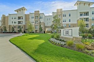featured image of 1790 Mercer Pkwy