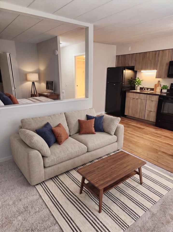 Brittany Apartments - Photo 5 of 19