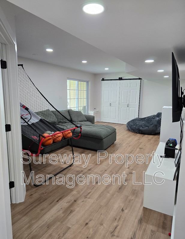 13 Grist Mill Ct - Photo 6 of 15