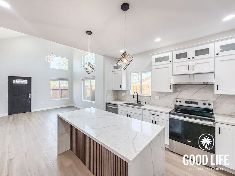 7910 Goleta Rd - Photo 2 of 16