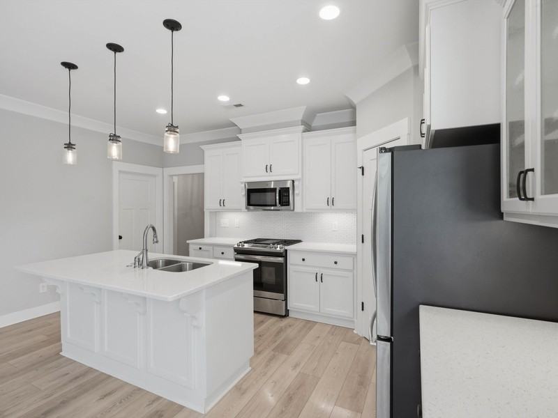 15 Alex Spring Pl Se - Photo 7 of 33