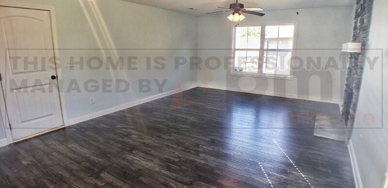 2907 Lancelot Ln - Photo 5 of 24