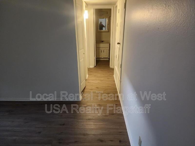 2219 E Dortha Ave #2 - Photo 6 of 16