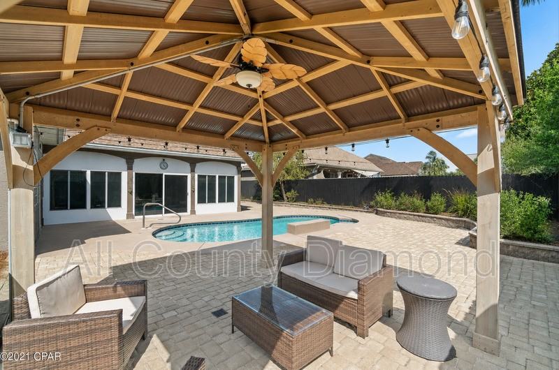 100 Palm Bay Blvd - Photo 2 of 2