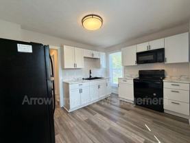 926 A St #D - Photo 1 of 1
