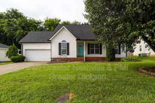 2414 Lismore Dr - Photo 1 of 1